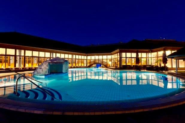 Birdland Apartman Buk Exterior photo